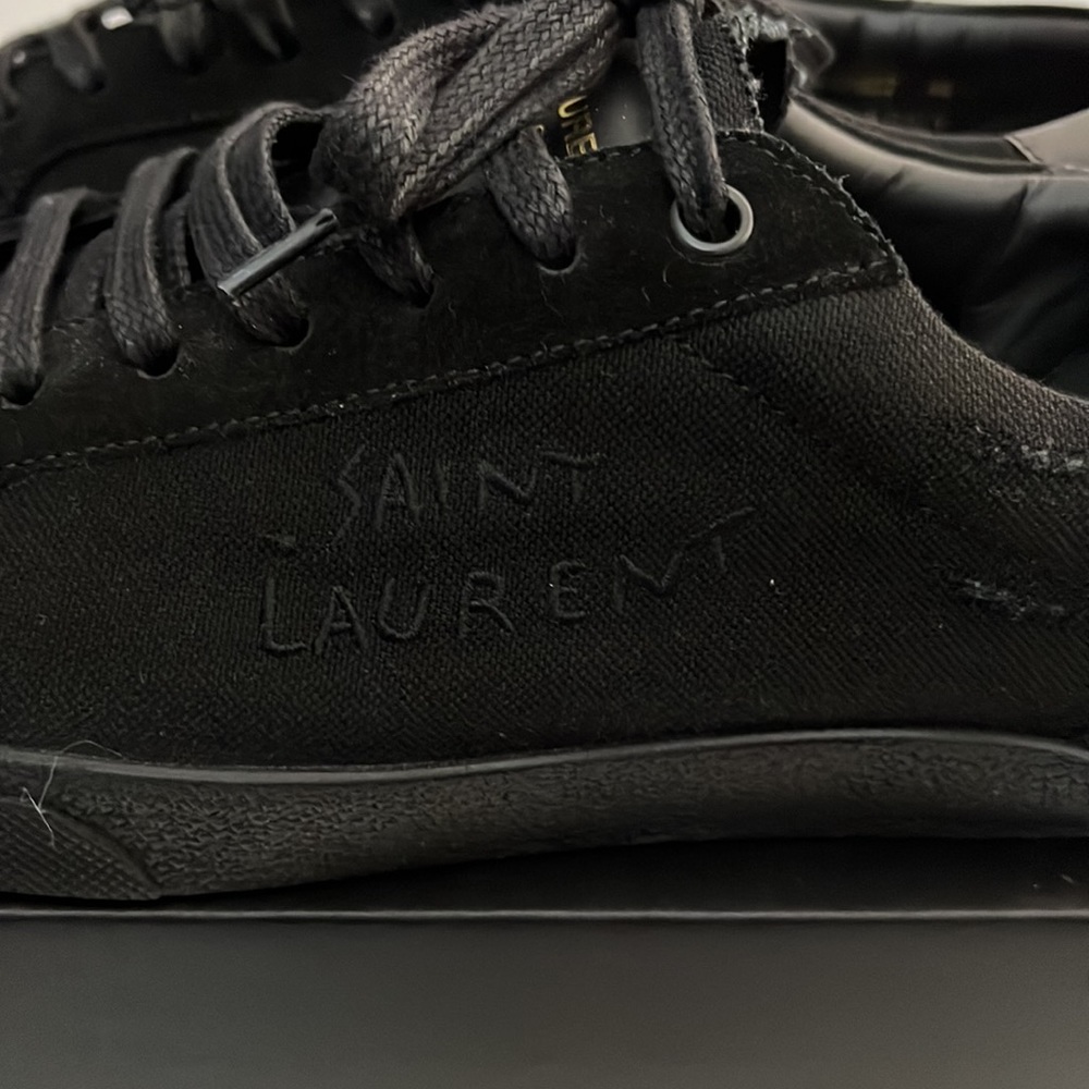 Saint Laurent Distressed Logo Sneaker 11/44 - Picture 3 of 8